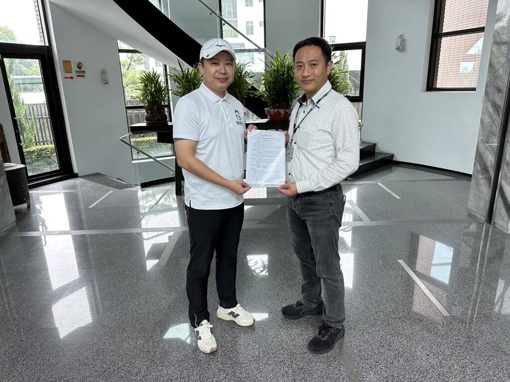 急時先儲運與金福華食品正式簽署合作合約 攜手打造高效冷鏈物流新標竿 雙方總經理出席簽約儀式，展現深化合作決心